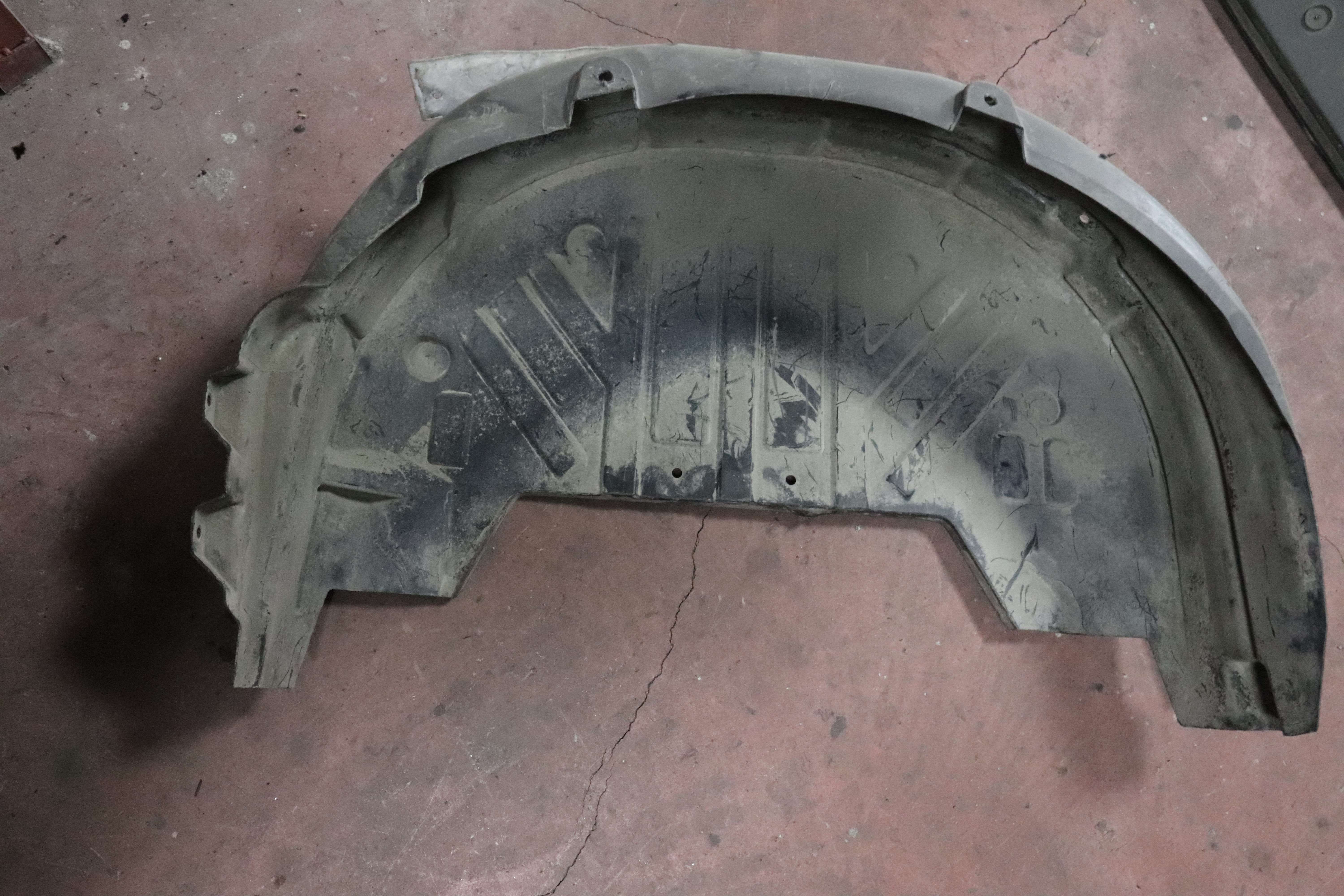 CUSTOM ARKA TEKER DAVLUMBAZI