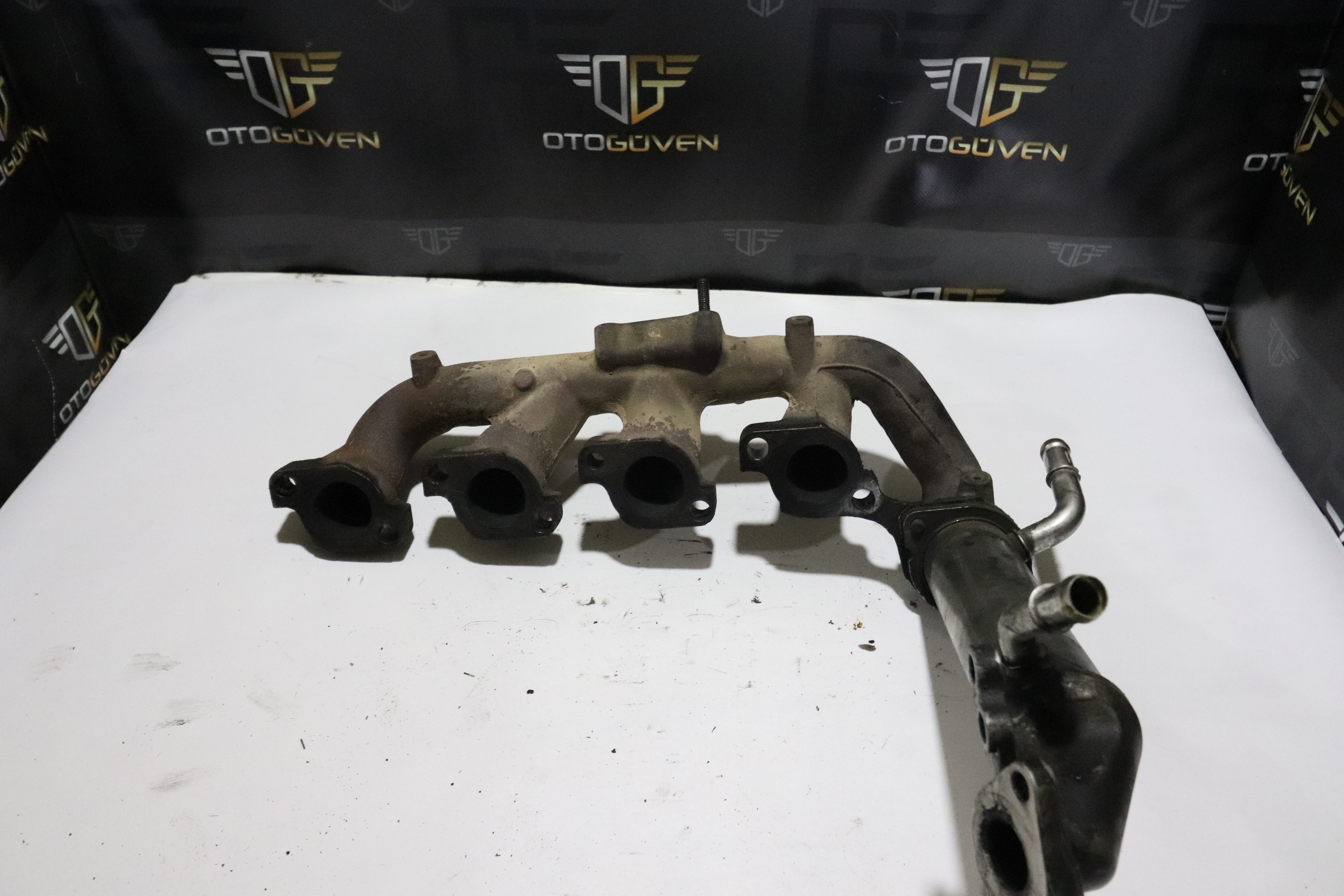 FORD CUSTOM TURBO MANİFOLDU