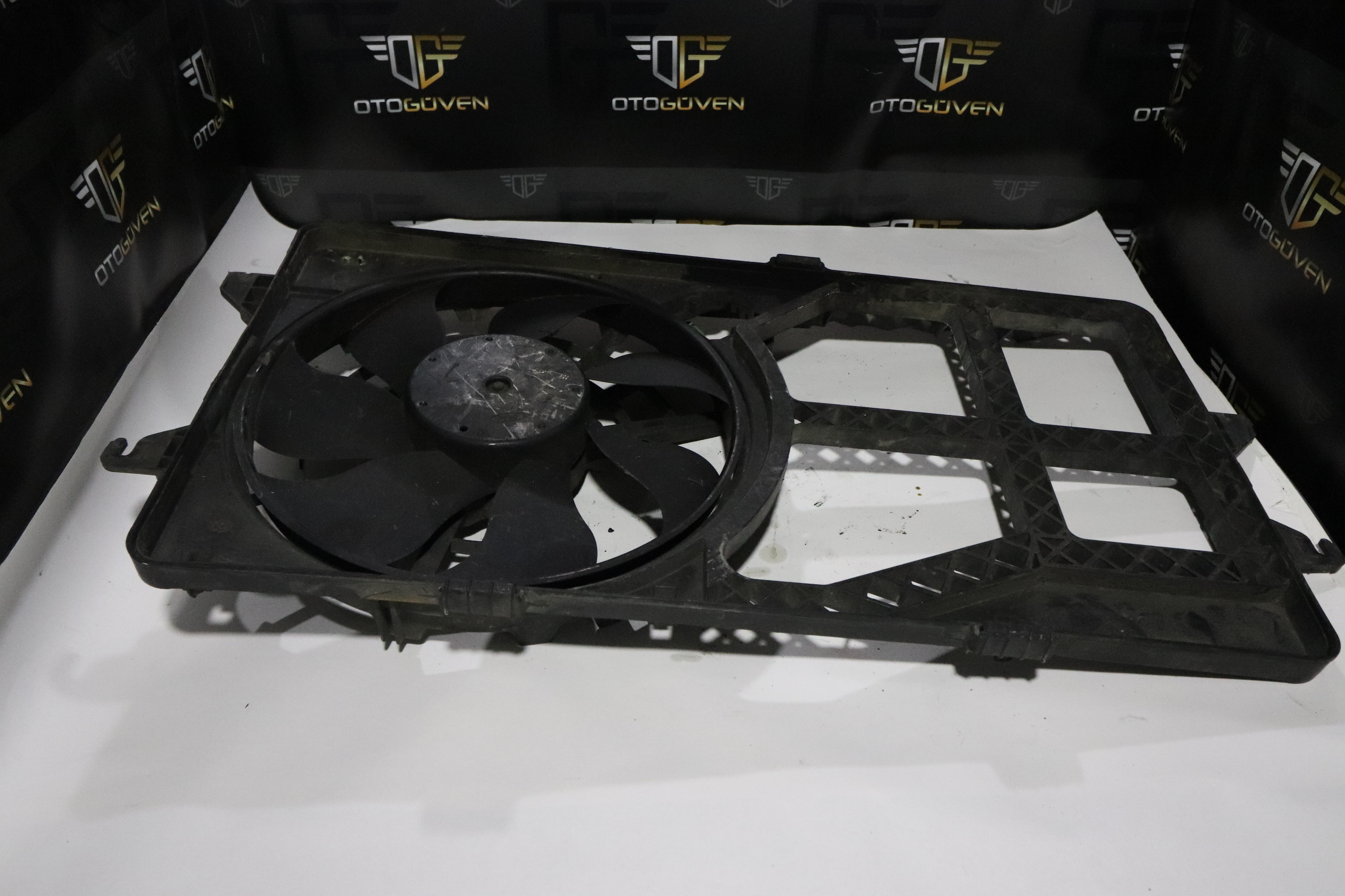 TRANSİT 2000 KLİMA RADYATÖR