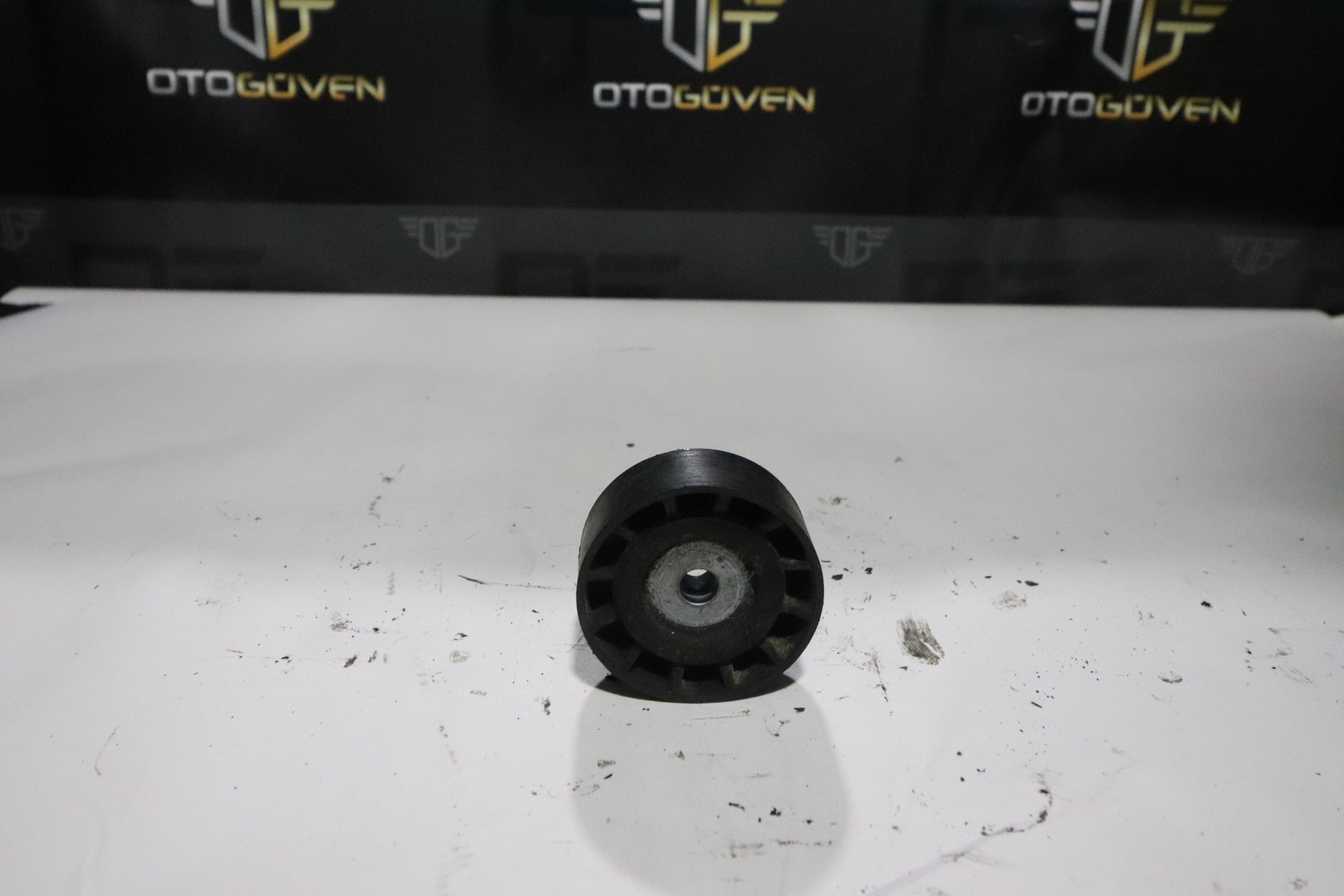 TRANSİT ÖNDEN ÇEKER 2000 GERGİ BİLYESİ