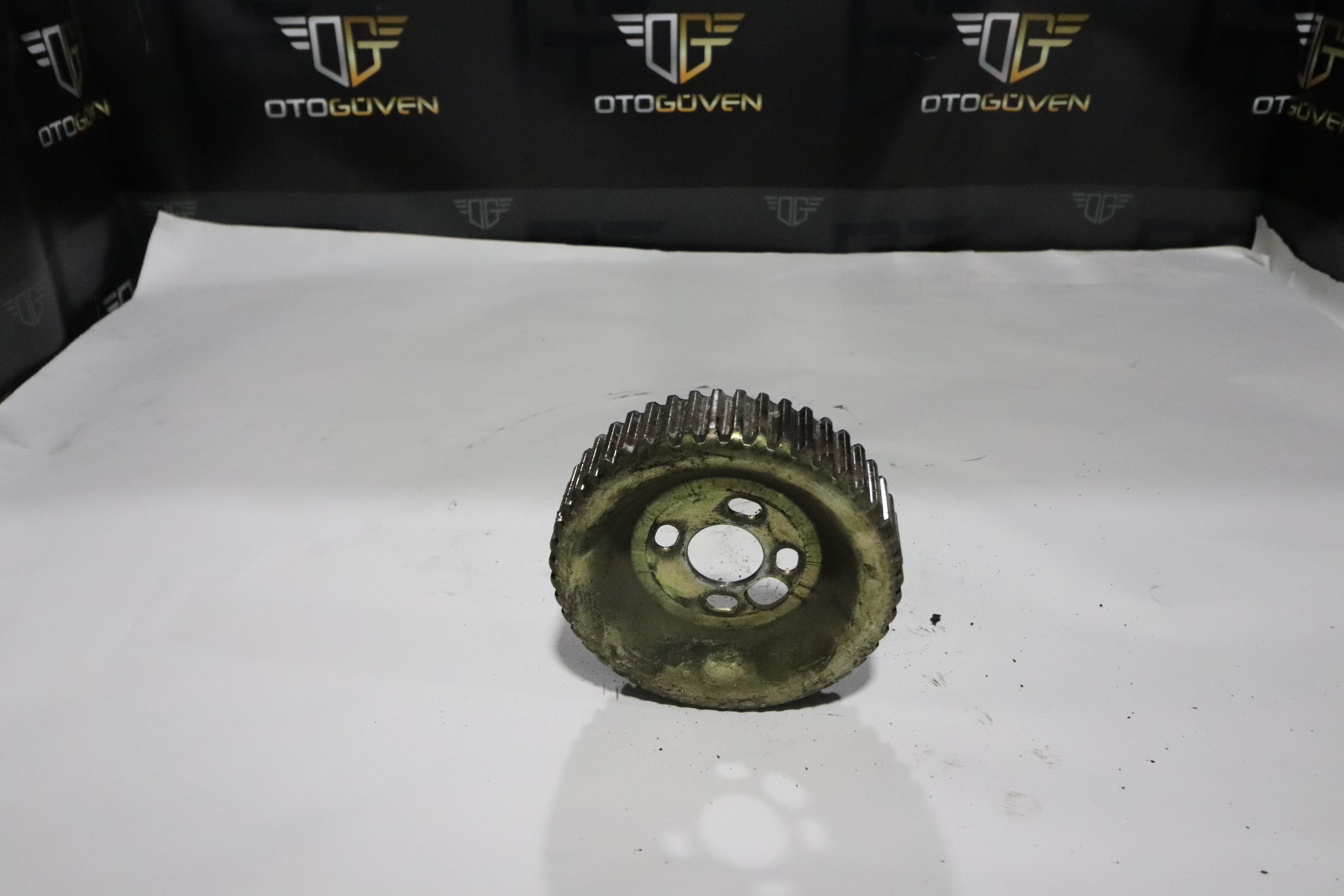 TRANSİT T12 POMPA DİŞLİSİ