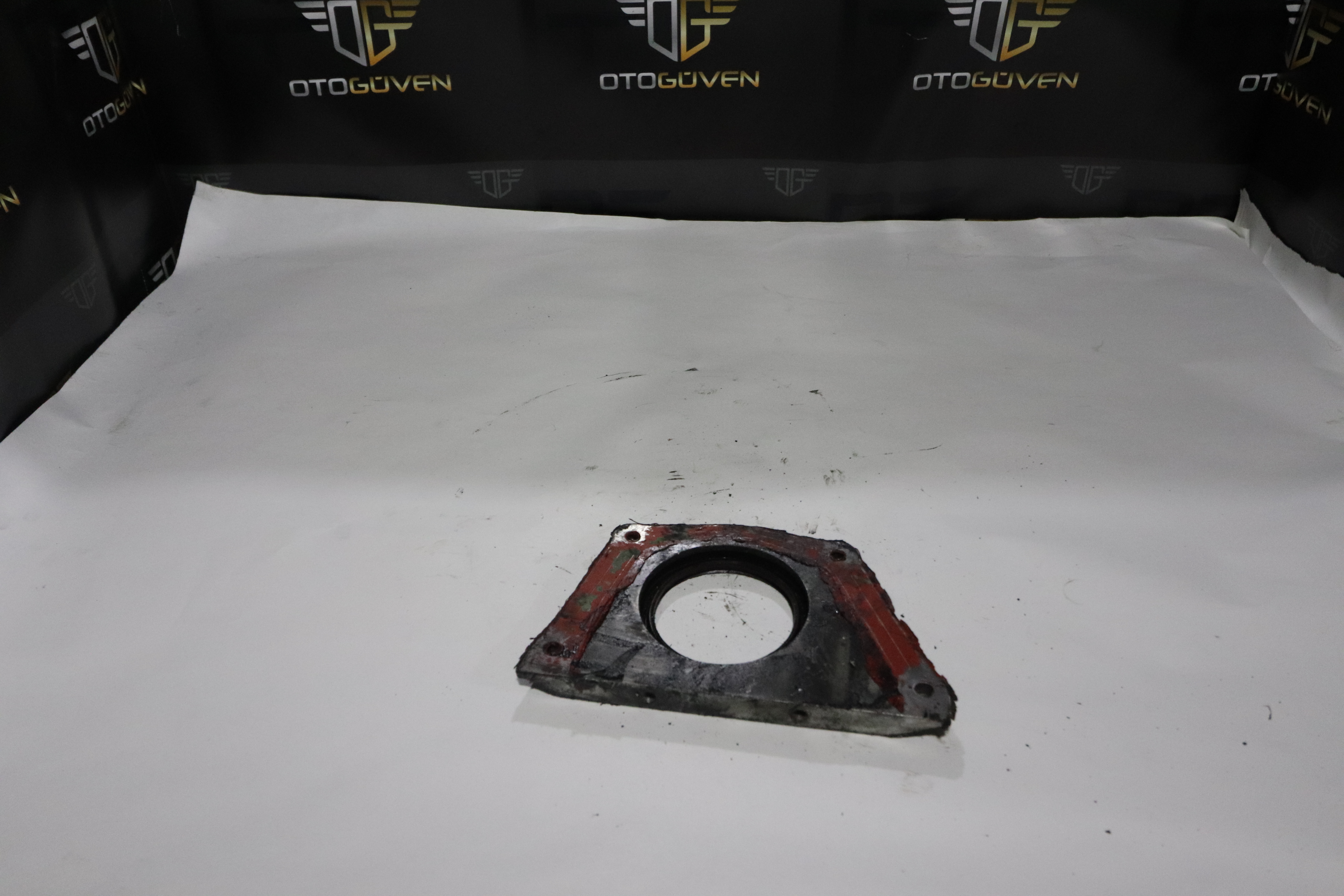 TRANSİT T15 ÖN ALİMÜNYUM KAPAK