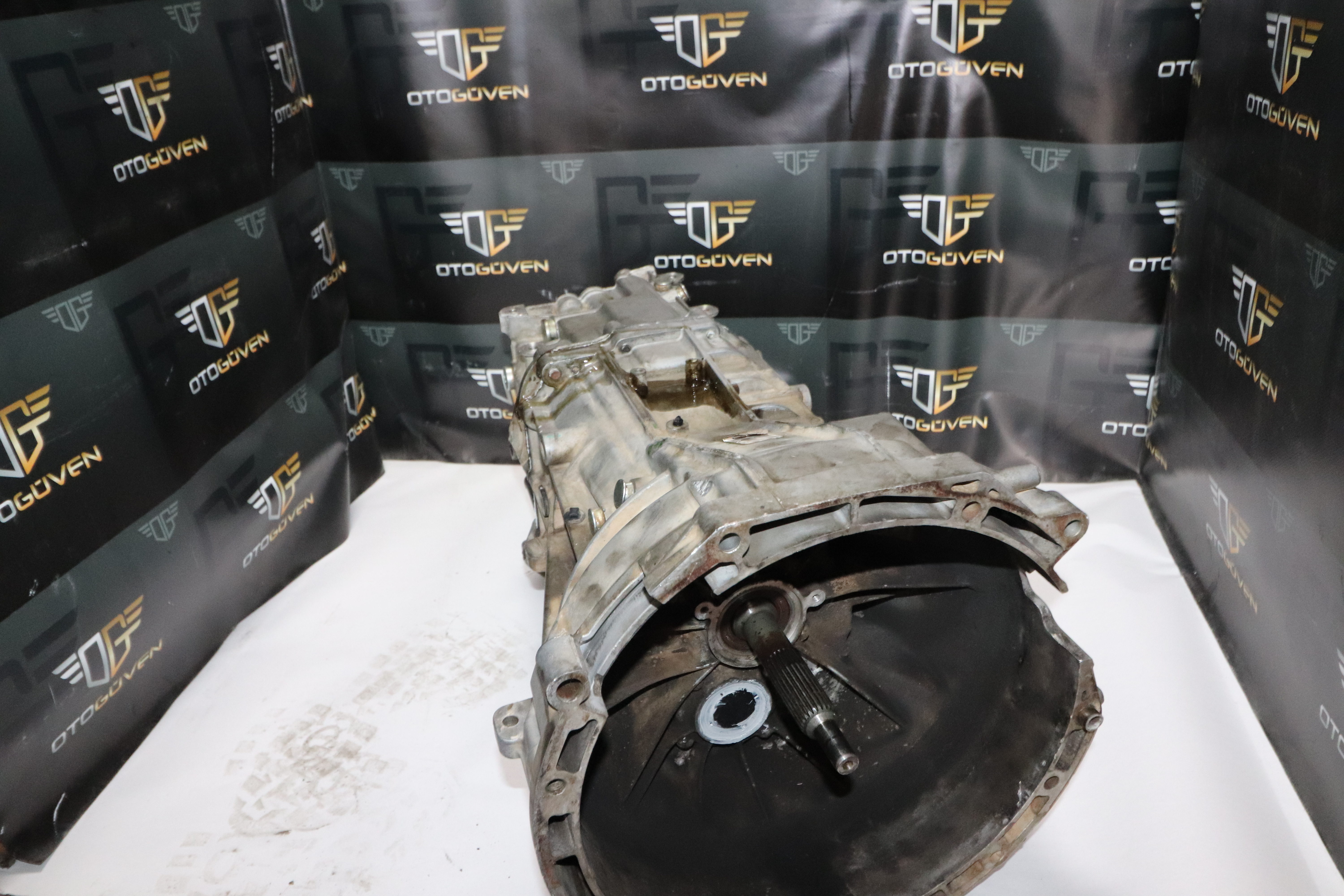 TRANSİT V155 ŞANZIMAN 6 İLERİ