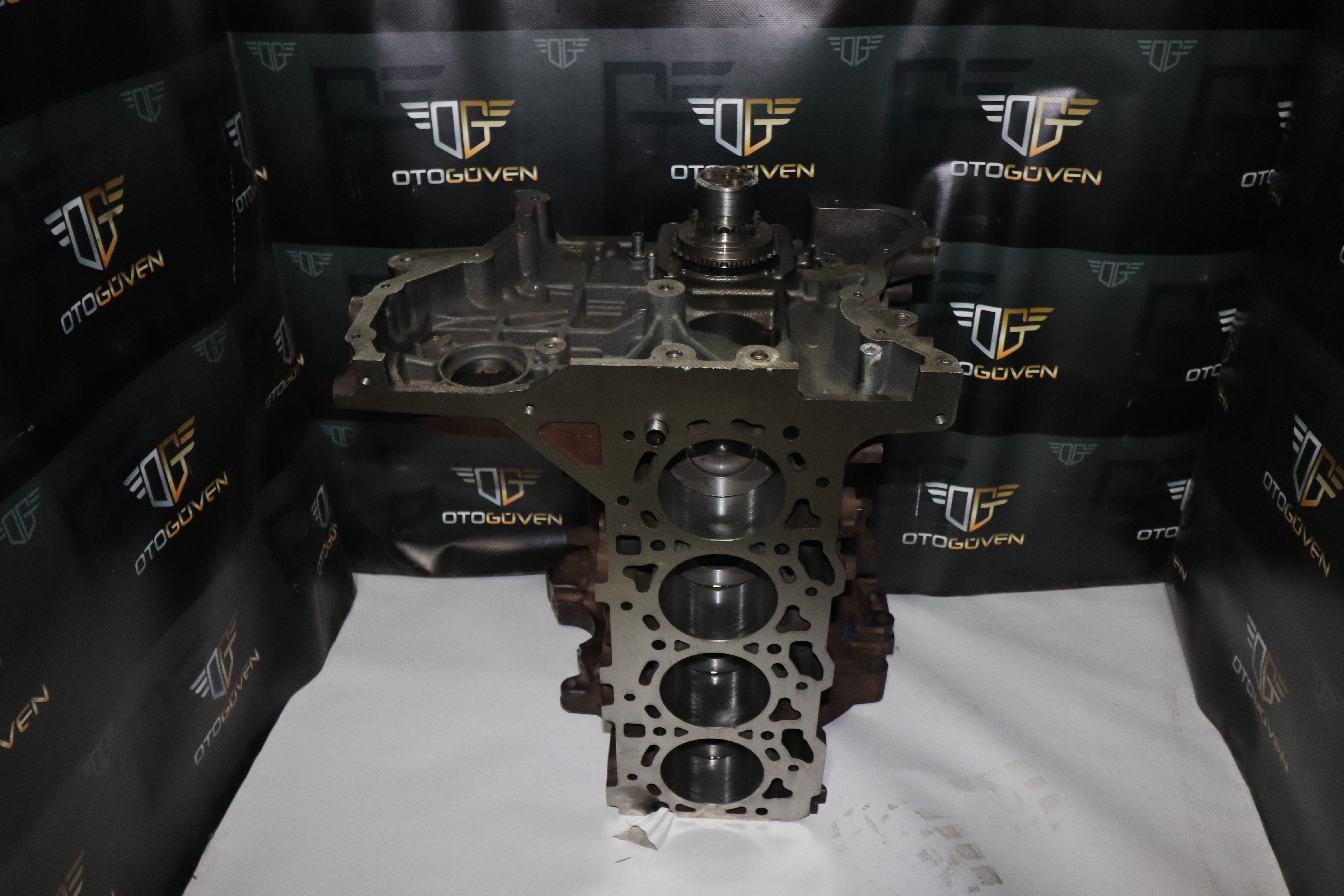 TRANSİT V155 SIFIR YARIM MOTOR