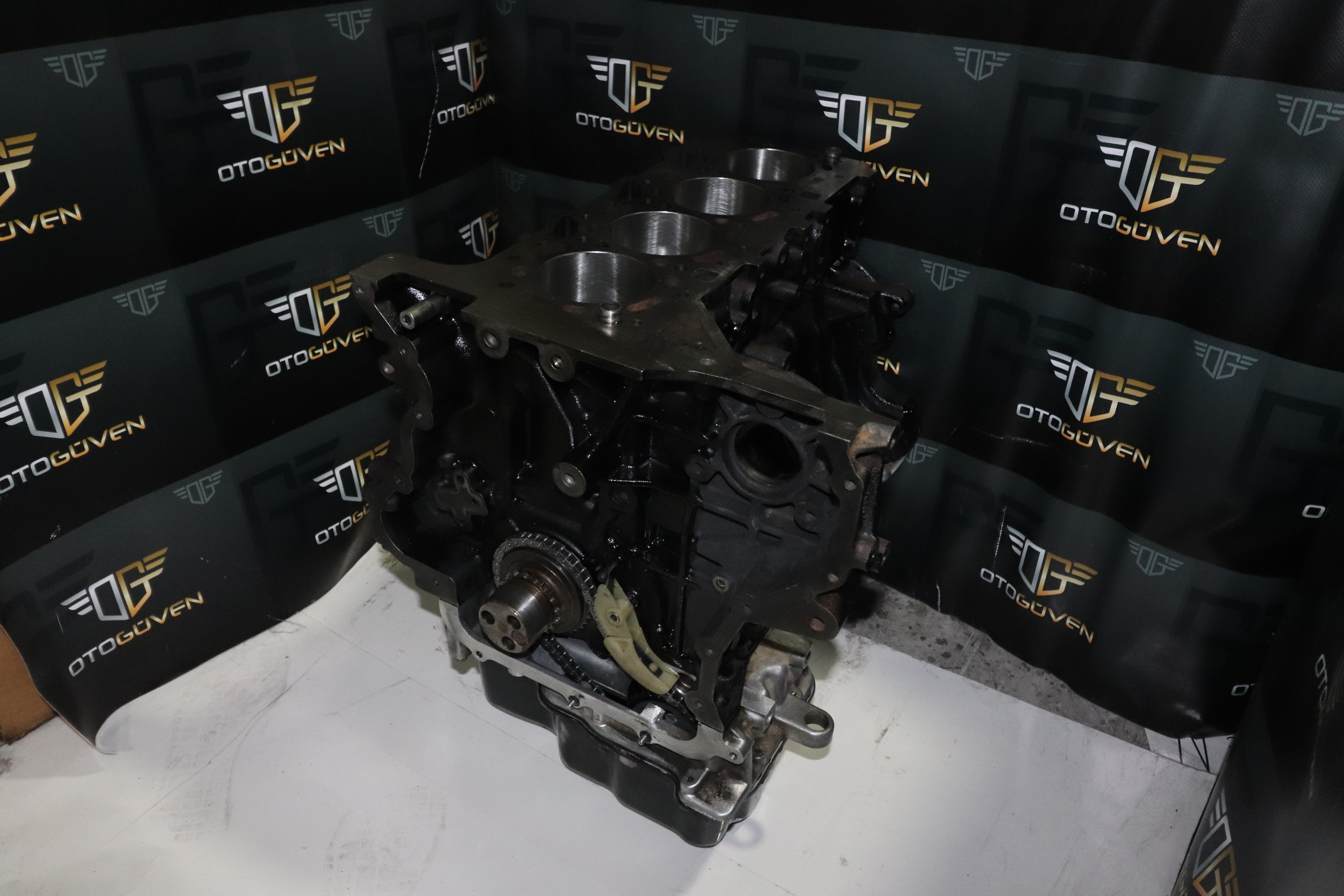 TRANSİT V155 YARIM MOTOR SIFIR (2)