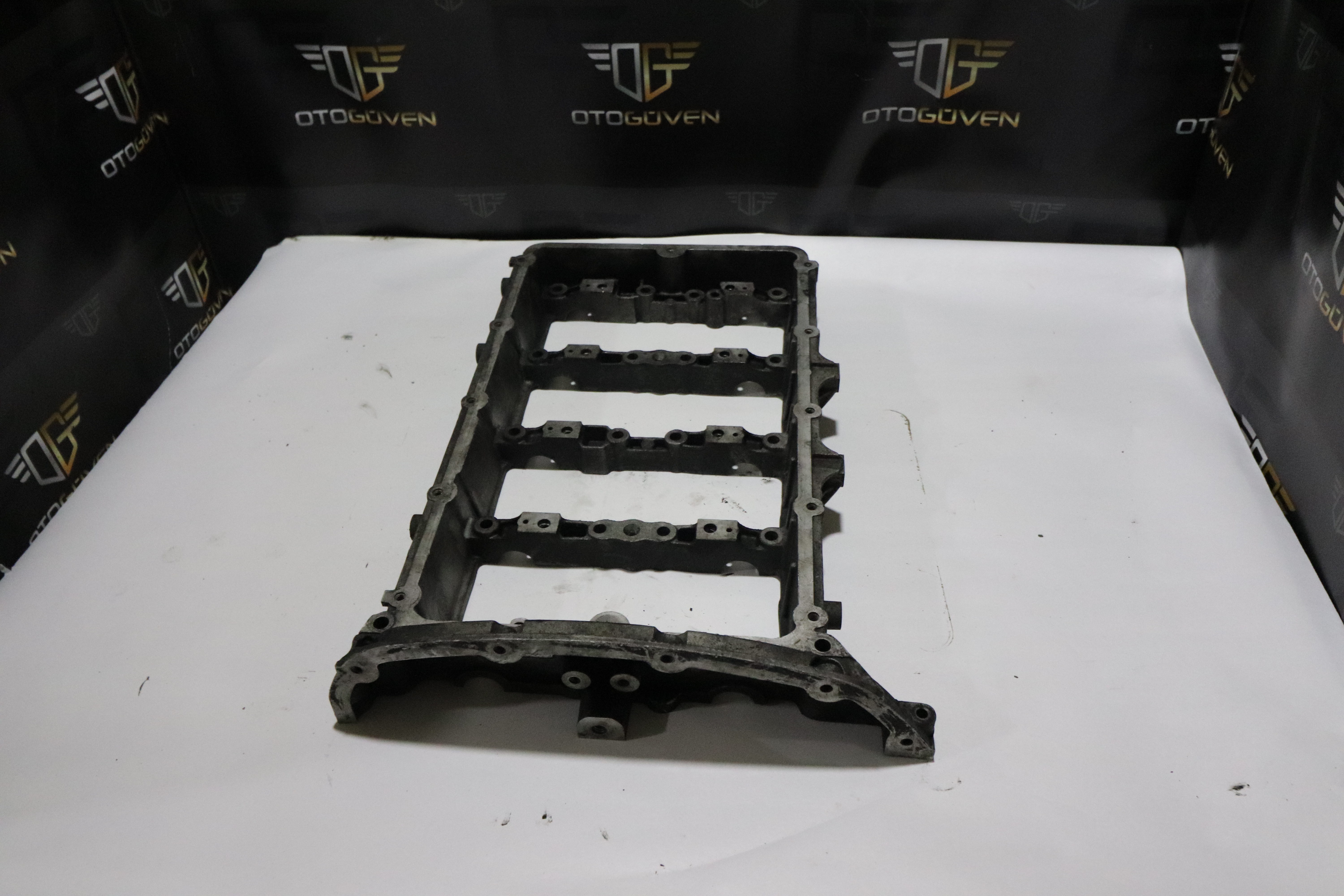 TRANSİT V184 ÜST KEP (2)