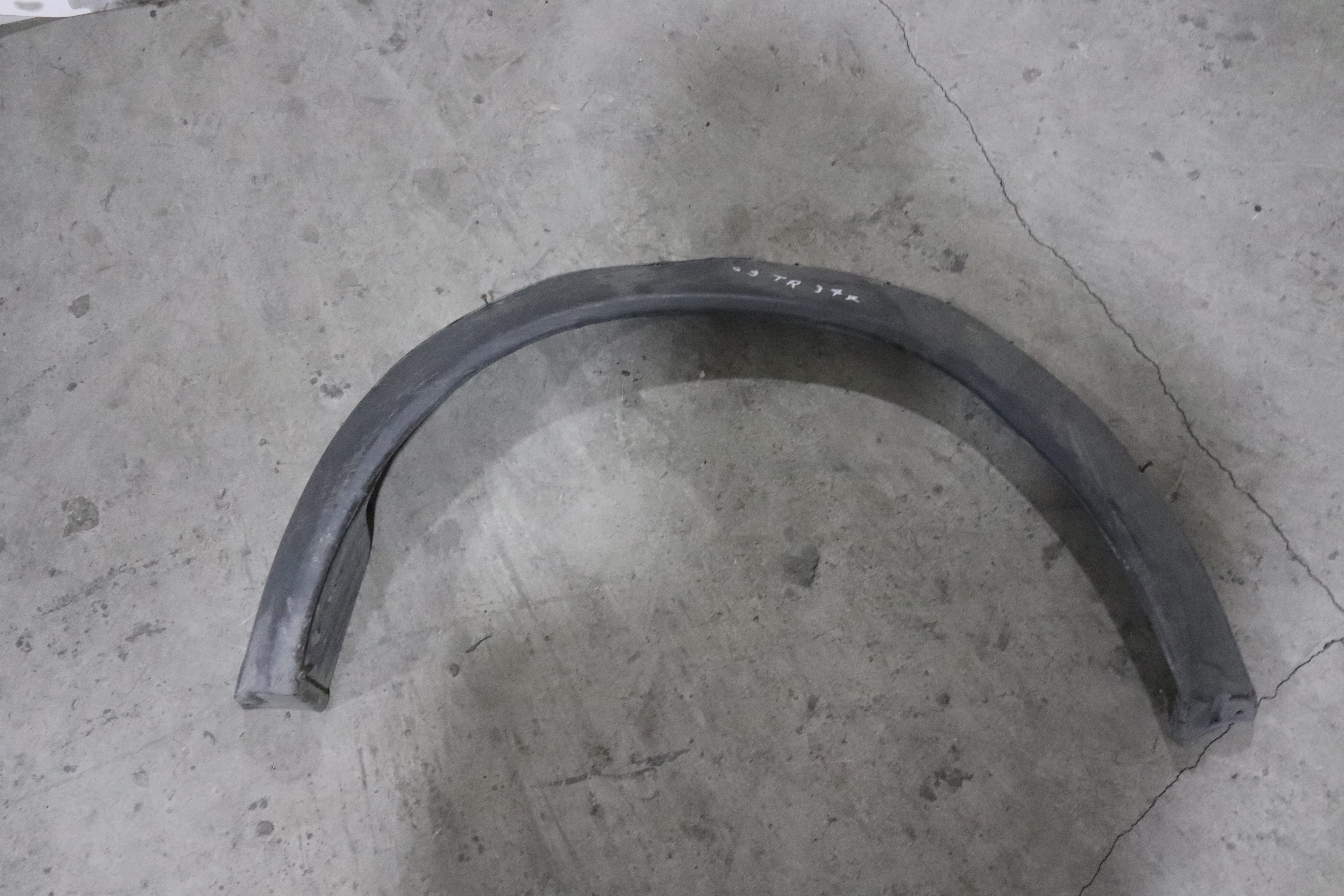 TRANSİT V347 ARKA TEKER DAVLUMBAZI