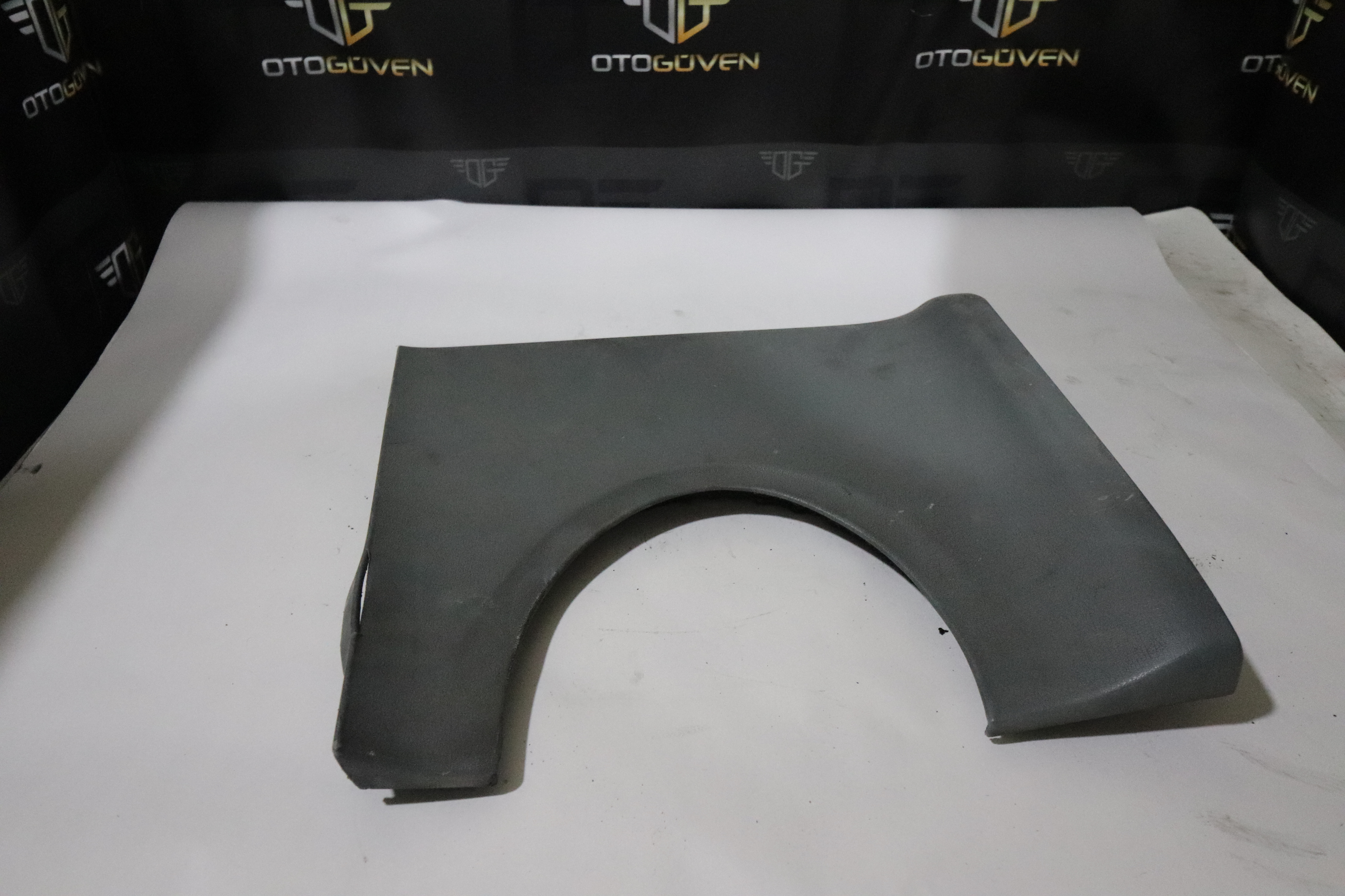 TRANSİT V347 DİREKSYİON ALT PLASTİĞİ