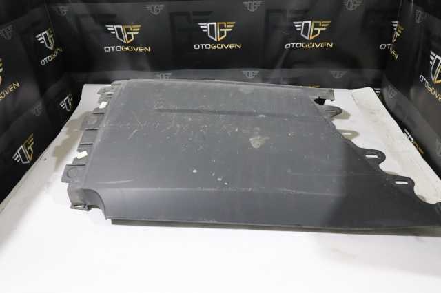 TRANSİT V363 ARKA DUVAR PLASTİĞİ