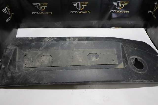 TRANSİT V363 ARKA KAPI DIŞ PLASTİK